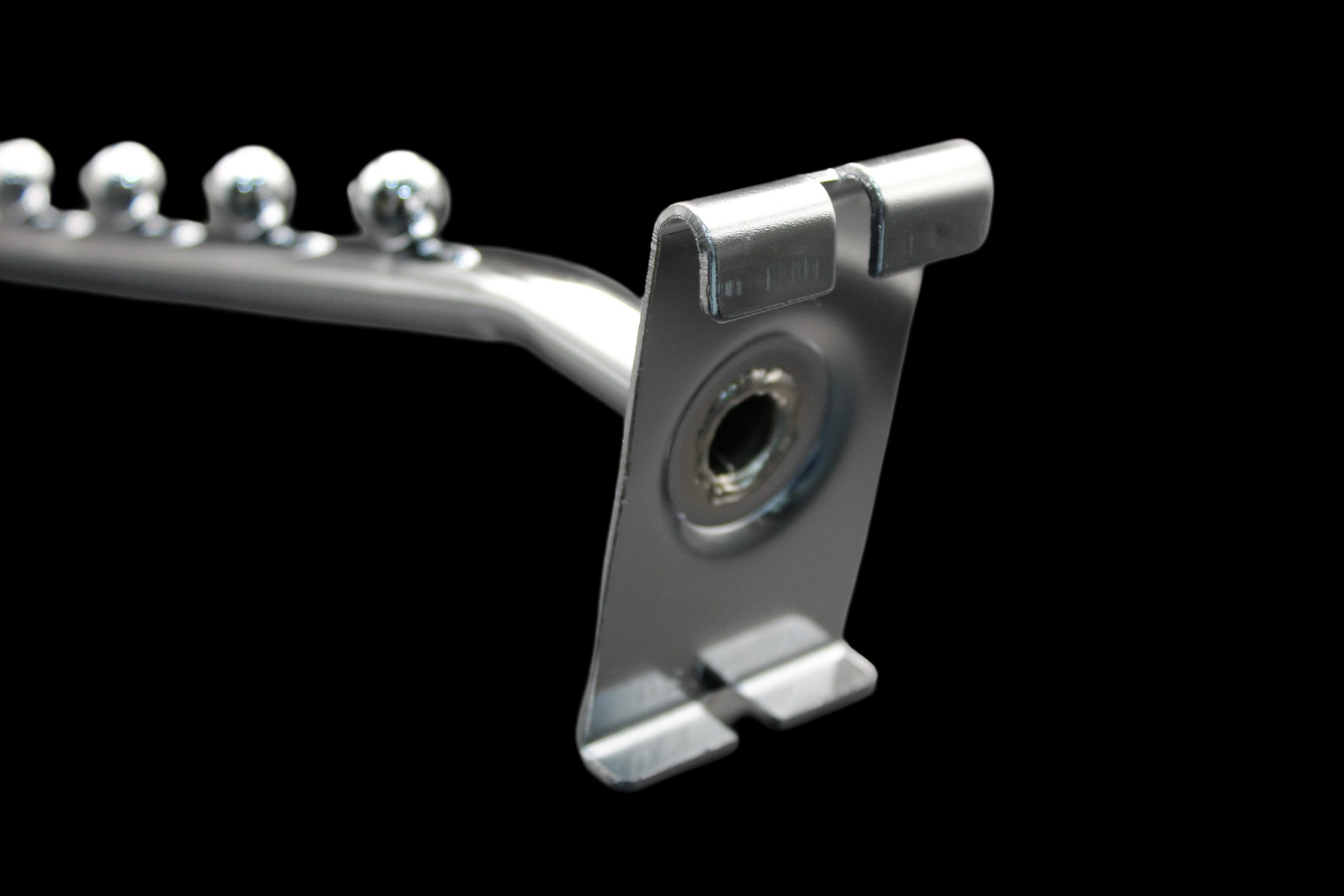 Grid Bent Steel Arm Hook - Image 4